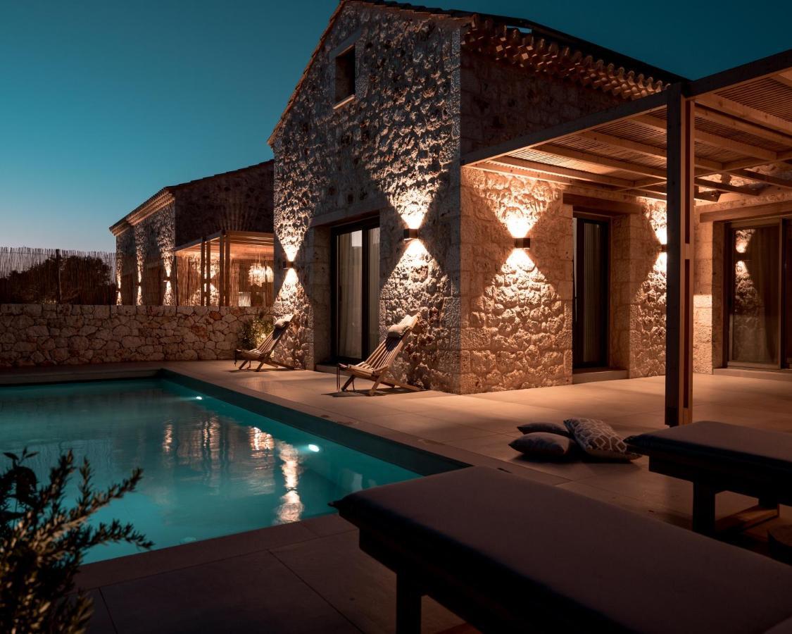 Papadria Villas - Modern Luxury Villas Near Kathisma Beach Tsoukaládhes Extérieur photo