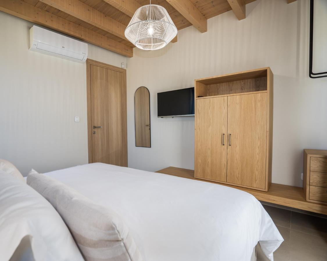 Papadria Villas - Modern Luxury Villas Near Kathisma Beach Tsoukaládhes Extérieur photo